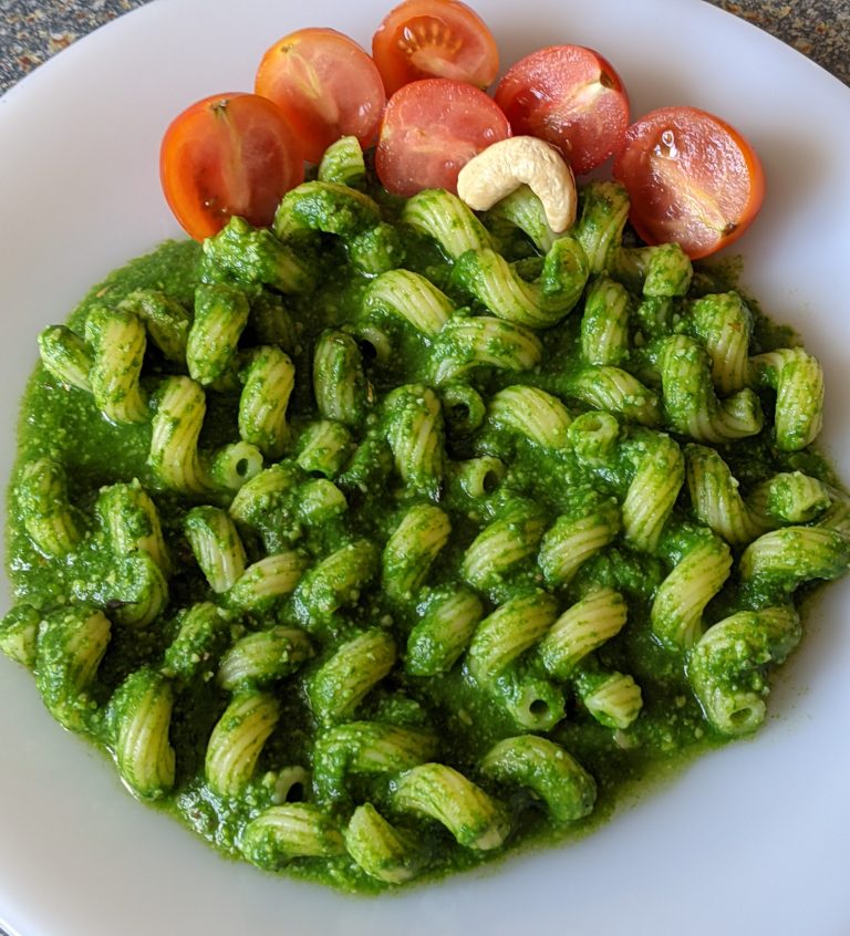 Easy Vegan Spinach And Cashew Nut Pesto Pasta – Vegetarian Recipe Quick Meals