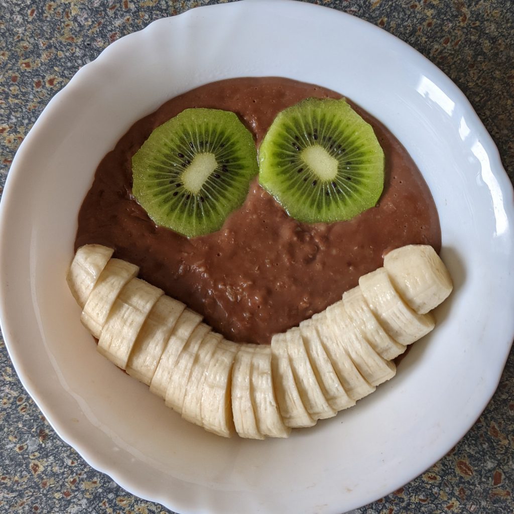 quick-and-easy-nutella-style-chocolate-hazelnut-banana-kiwi-fruit-oatmeal-recipe-for-breakfast-vegan-recipes-vegetarian-recipes-breakfast-quick-breakfast-recipes