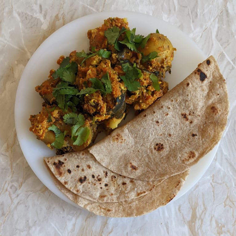 Peanut Stuffed Turmeric Aubergine and Potato Curry – Indian Curry Recipes – Vegetarian Recipes – Vegan Recipes UK