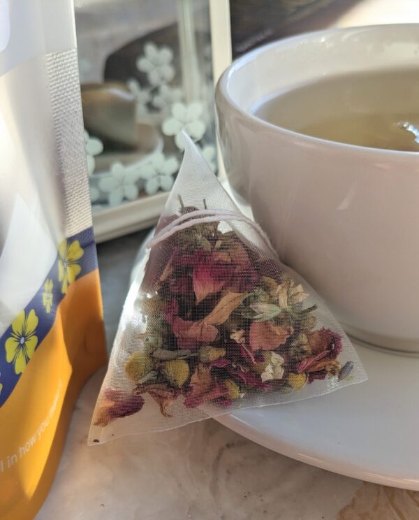 sleep-tea-rose-chamomile-lavender-tea-uk-caffeine-free-tea